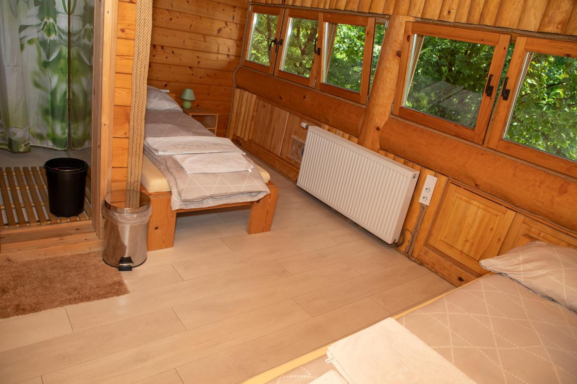 Guest House Mala Prica Zivinice Eksteriør bilde