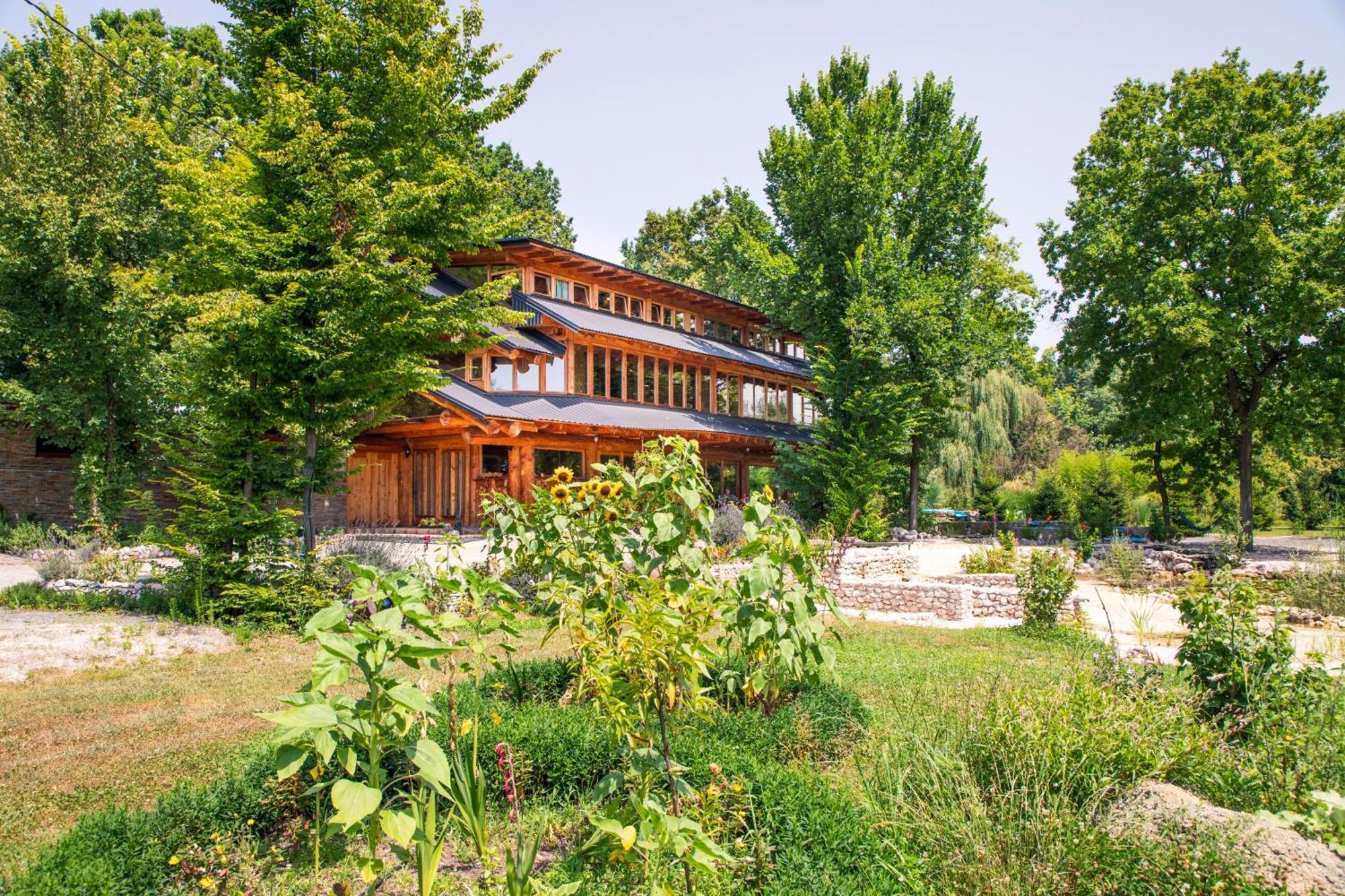 Guest House Mala Prica Zivinice Eksteriør bilde